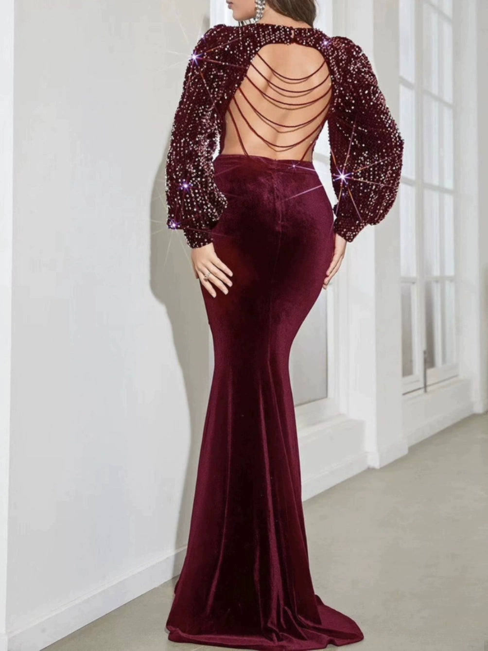 Sequin Elegance: Luxurious Banquet Dress for Glamorous Occasions
