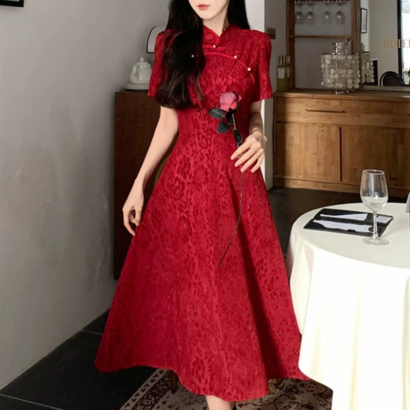 Elegant Chinese Cheongsam: Retro-Chic High-Quality Evening Gown