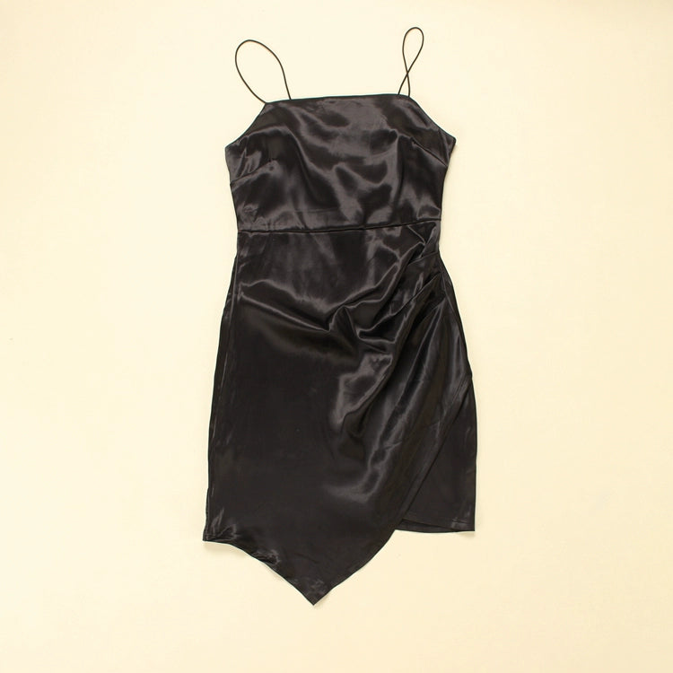 Elegant Plus Size Glossy Camisole Gown: Stylish Dress for Curvy Women