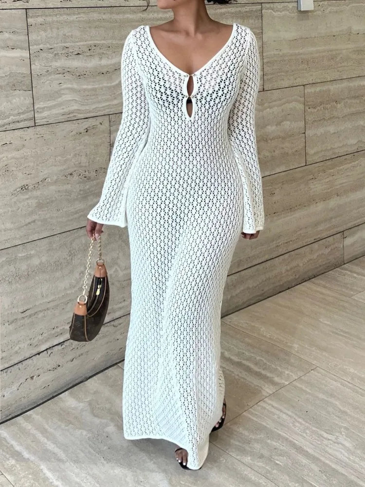 Tossy White Knit Maxi Dress: Elegantly Stylish Beach Cover-Up