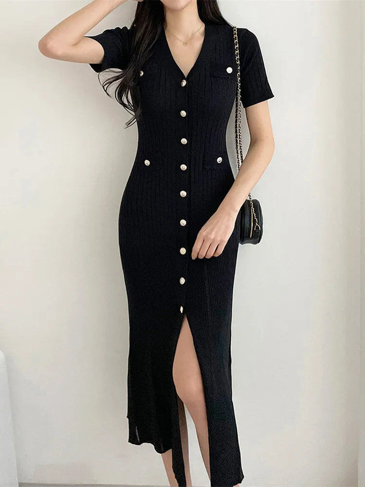 Stylish Black Bodycon Knit Midi Dress: Korean Elegance & Comfort
